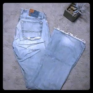 LUCKY🍀BRAND jeans. Size 8/29. Low cut, boot-cut